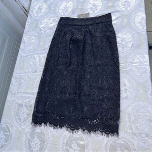 PINTUCKED PENCIL SKIRT IN LACE by J.Crew size 00